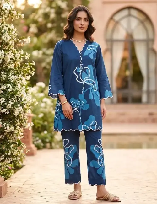 Printedfloral-Vneck-A-LINEsidePocket- Dark Blue
